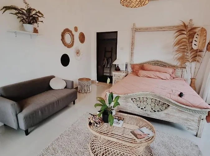 Amor Aparthotel *